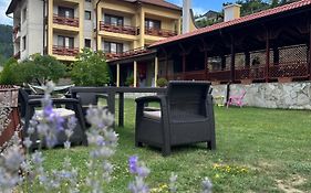 Kris Guest House